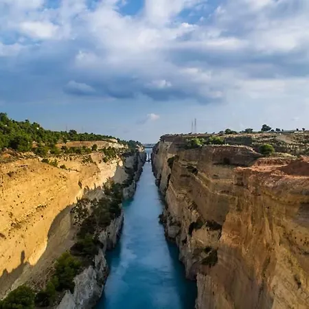 Luxury * Corinth